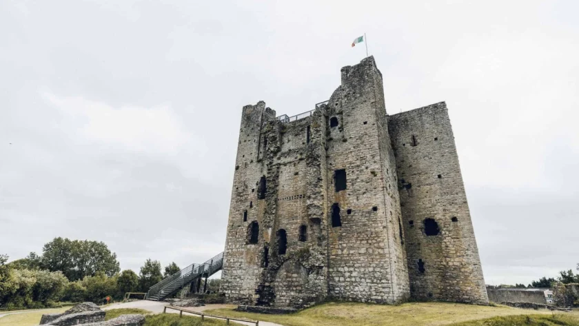 Scenic Drives Along Irish Shores Guide to Ireland’s Top Coastal Routes