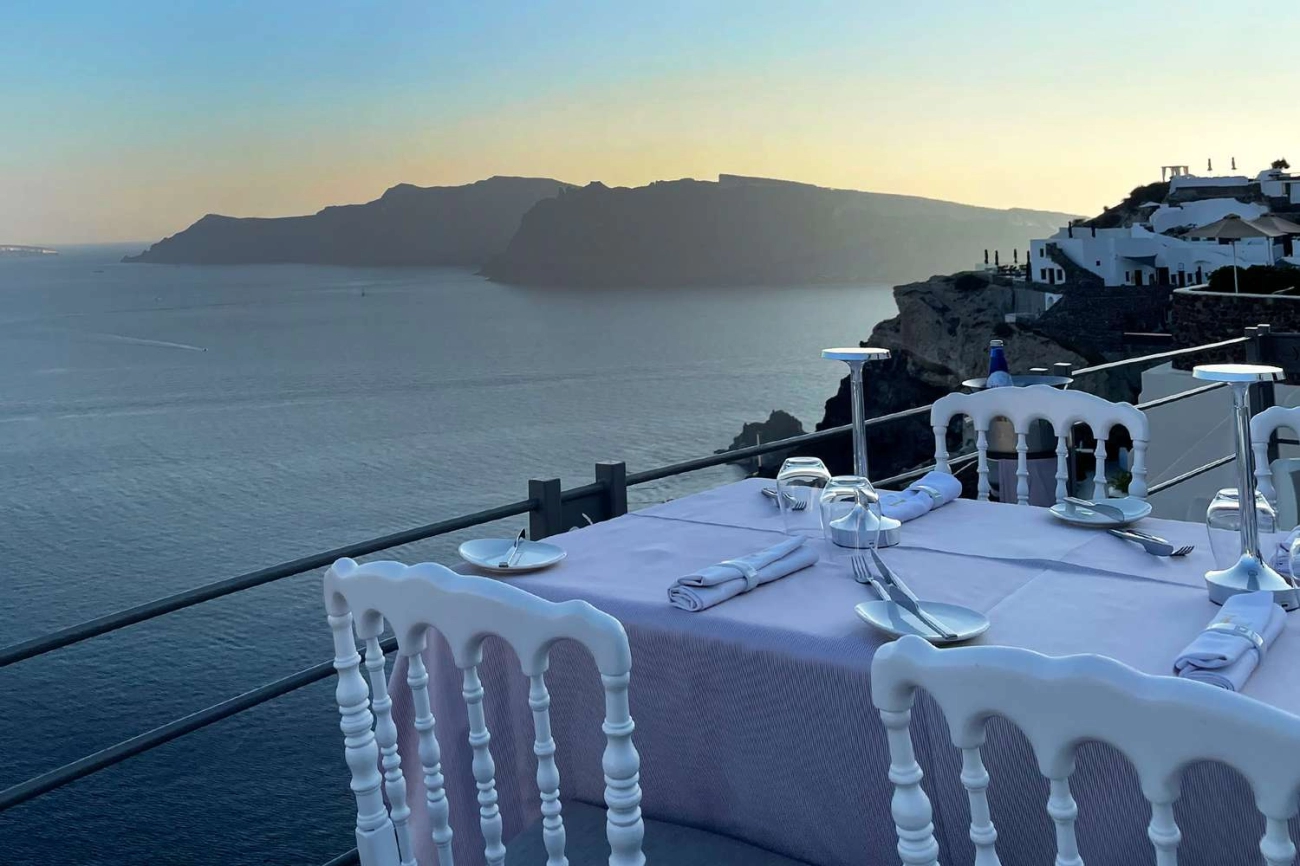 Romantic Getaways on Greek Islands Top Couples Destinations