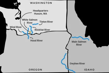 Adventure Guide to USA Whitewater Rafting and Coastal Shores Adventure Guide to USA Whitewater Rafting and Coastal Shores