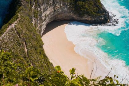 Bali Vs Phuket 2026: Bali or Phuket: Which Island Paradise Fits Your 2026 Budget and Style?