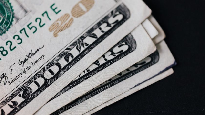Budget Travel Credit Cards: Chase Sapphire vs. Capital One Venture (2026) Budget Travel Credit Cards: Chase Sapphire vs. Capital One Venture (2026)