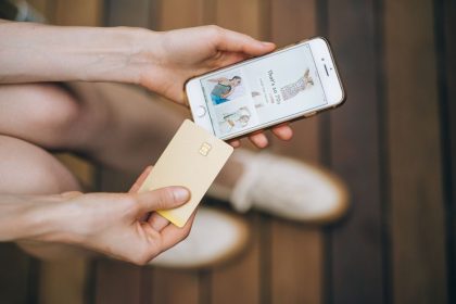 Budget Travel Credit Cards For Earning Miles: Budget Travel Credit Cards: Chase Sapphire vs. Capital One Venture for Miles in 2026
