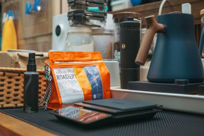 Portable Travel Coffee Makers Digital Nomads: Portable Travel Coffee Makers: Why Aeropress Go and Wacaco Minipresso Are Your Best Bets (2026)