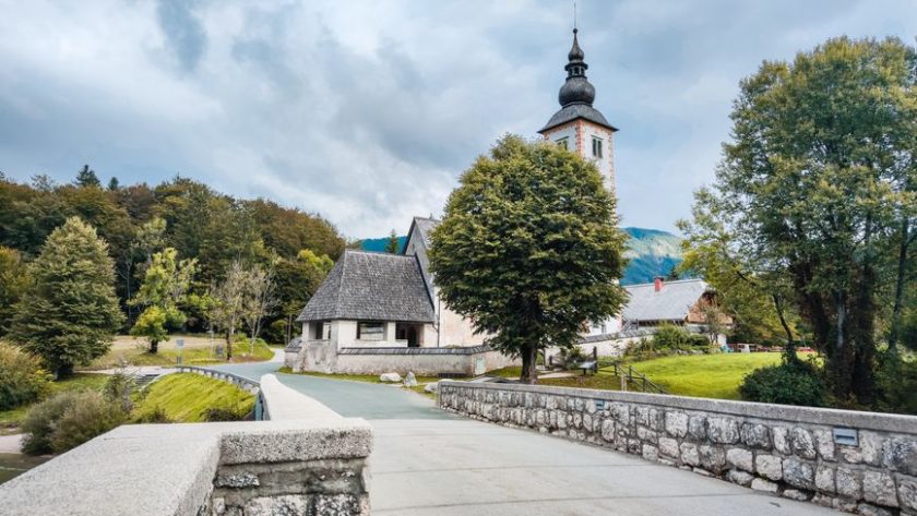 Slovenia Road Trip Itinerary Hidden Gems: 7-Day Slovenia Road Trip: Hidden Gems Beyond Lake Bled