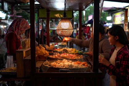 Street Food Safety Thailand: How to Navigate Local Markets and Street Food Safely in Thailand