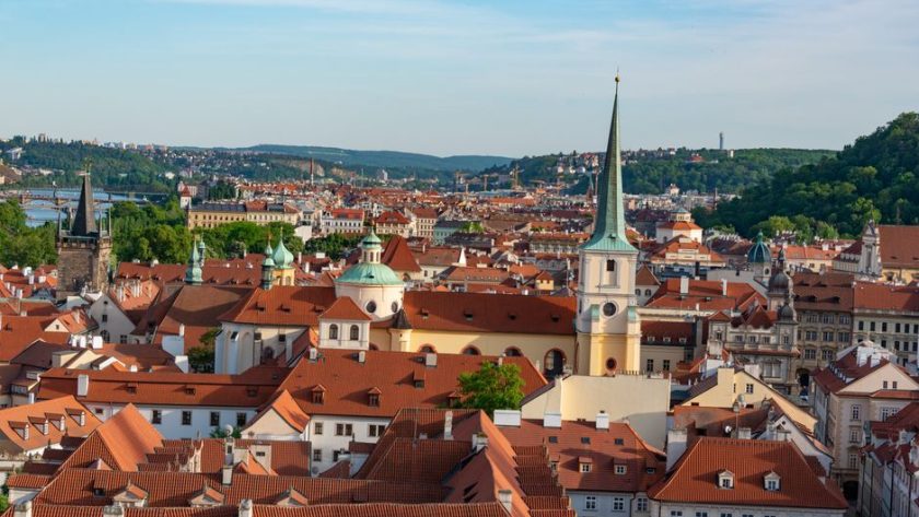 Travel Europe Under A Day: How to Travel Europe for Under a Day: A Practical Guide Travel Europe Under A Day: How to Travel Europe for Under a Day: A Practical Guide
