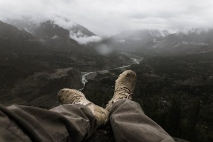Waterproof Hiking Boots for Wet Climates: Merrell vs. Salomon (2026)